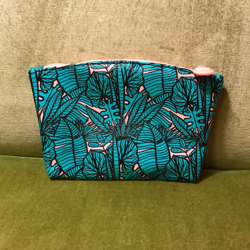 Make up bag